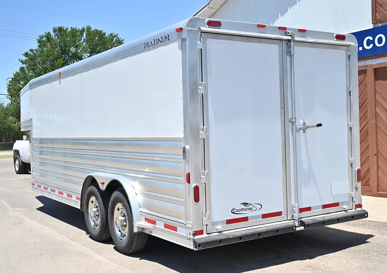 2024 Platinum 8'x20' Cargo GN Trailer with Hydraulic Jack