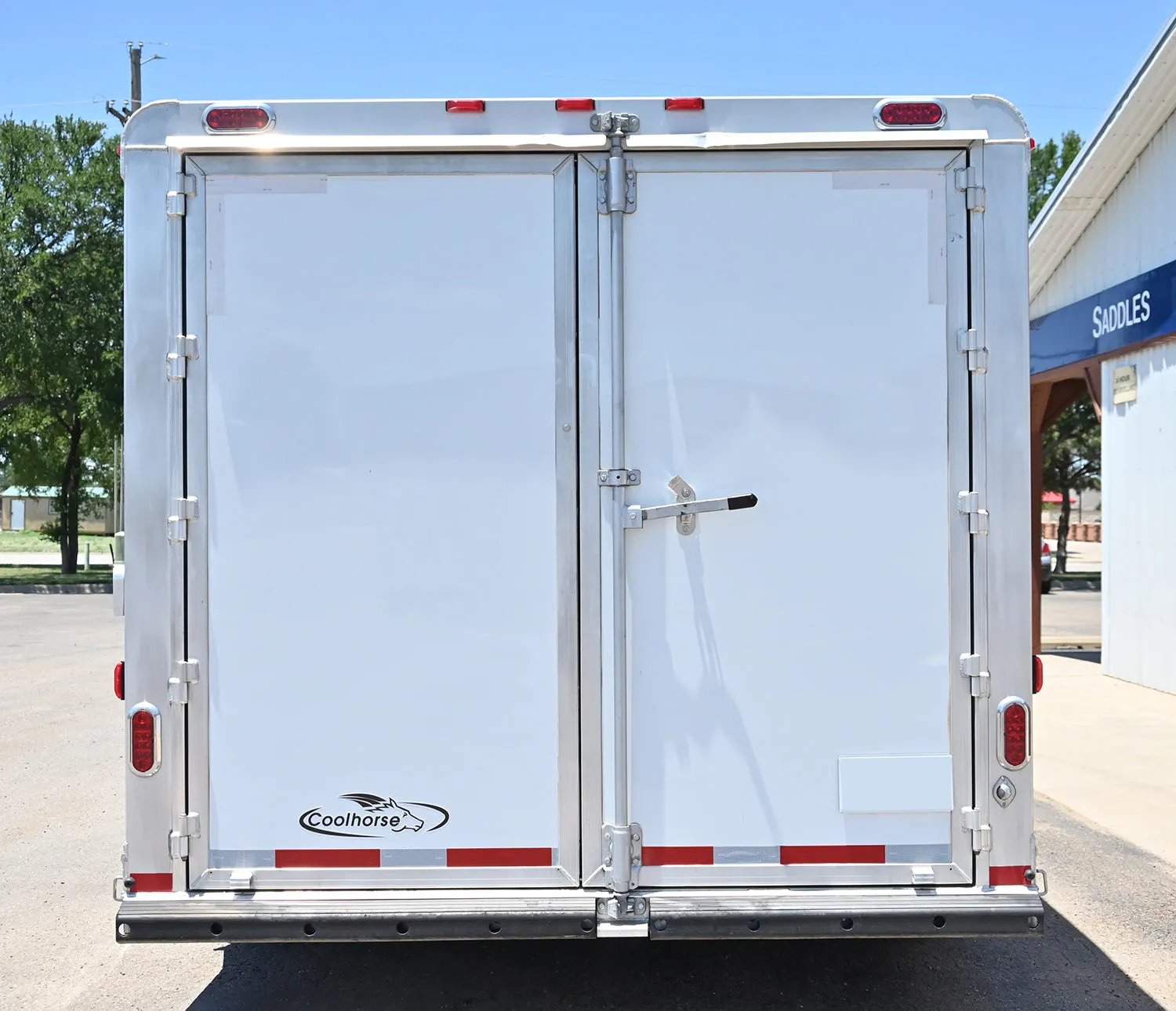 2024 Platinum 8'x20' Cargo GN Trailer with Hydraulic Jack