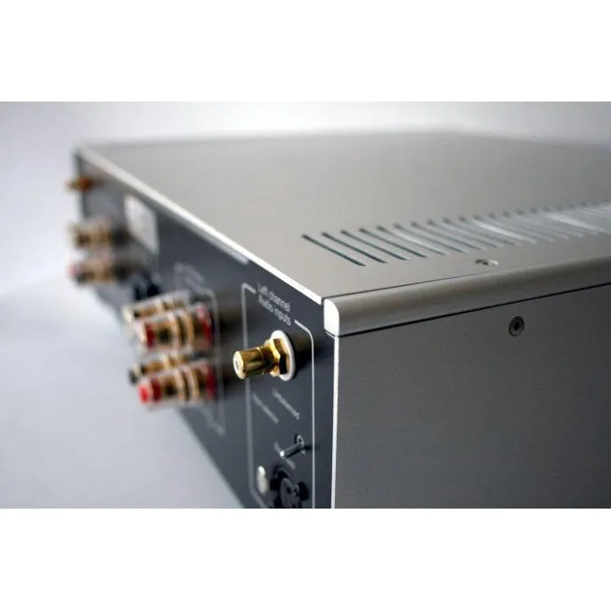 Hegel H20 Stereo Power Amplifier